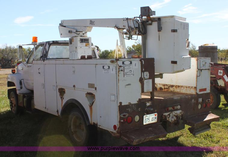 image for item H8814 1991 Chevrolet Kodiak C6500 utility bucket truck