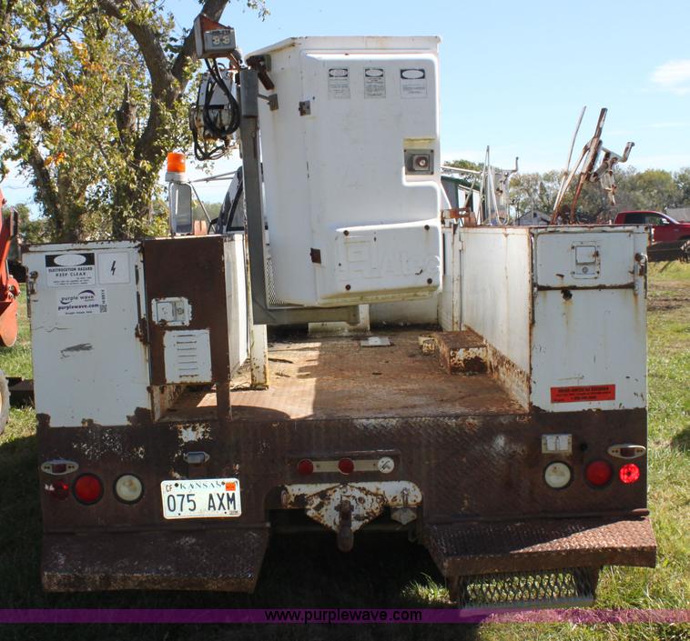 image for item H8814 1991 Chevrolet Kodiak C6500 utility bucket truck