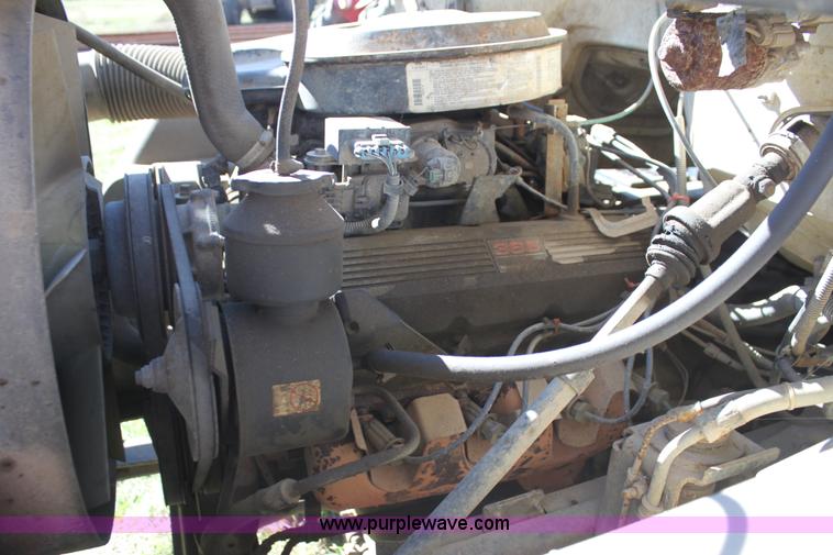 image for item H8814 1991 Chevrolet Kodiak C6500 utility bucket truck