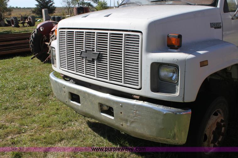 image for item H8814 1991 Chevrolet Kodiak C6500 utility bucket truck