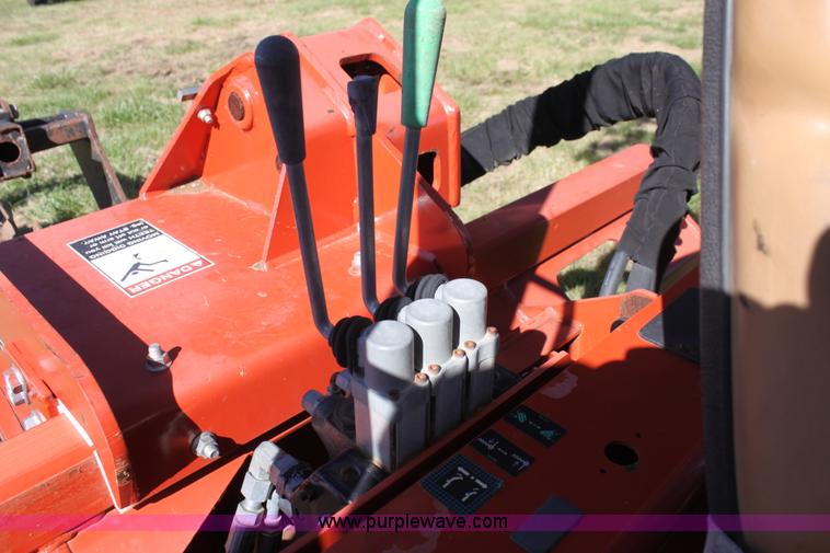 image for item H8815 2006 Ditch Witch ZRT65 trencher