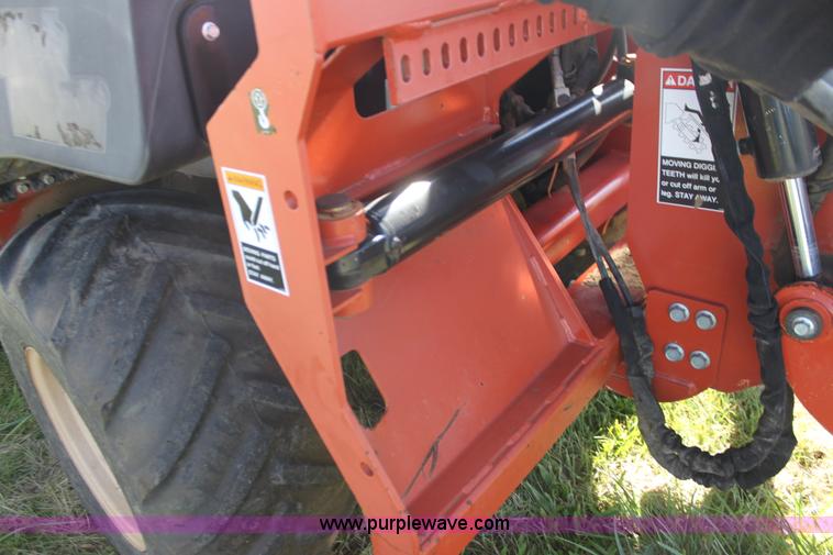 image for item H8815 2006 Ditch Witch ZRT65 trencher