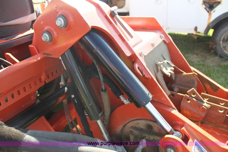 image for item H8815 2006 Ditch Witch ZRT65 trencher