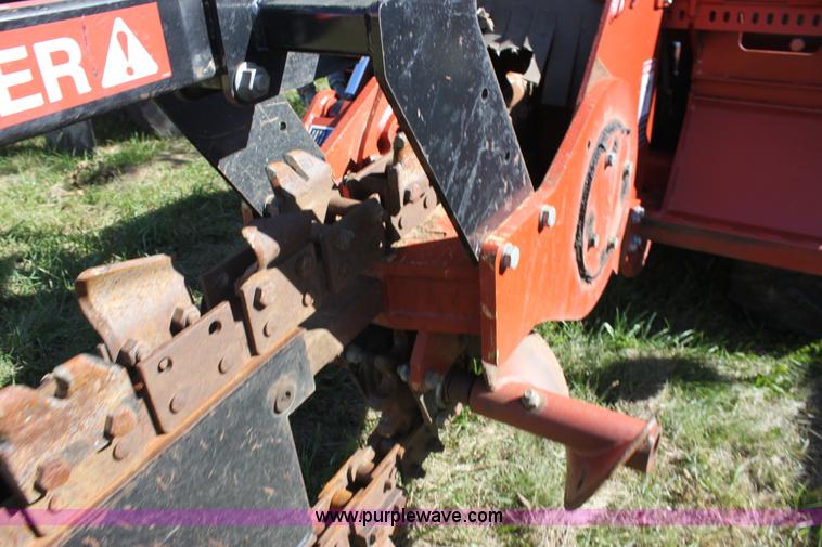 image for item H8815 2006 Ditch Witch ZRT65 trencher