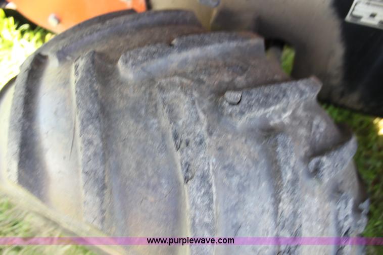 image for item H8815 2006 Ditch Witch ZRT65 trencher