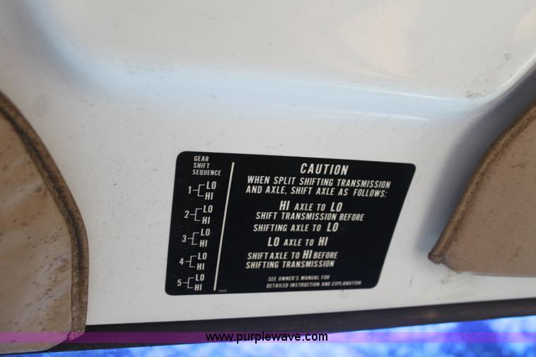 image for item H8816 1985 GMC TopKick 7000 winch truck