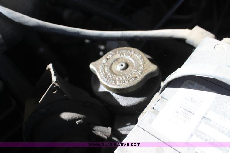 image for item H8816 1985 GMC TopKick 7000 winch truck