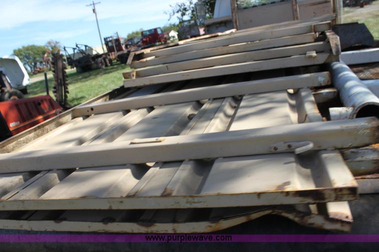 image for item H8816 1985 GMC TopKick 7000 winch truck