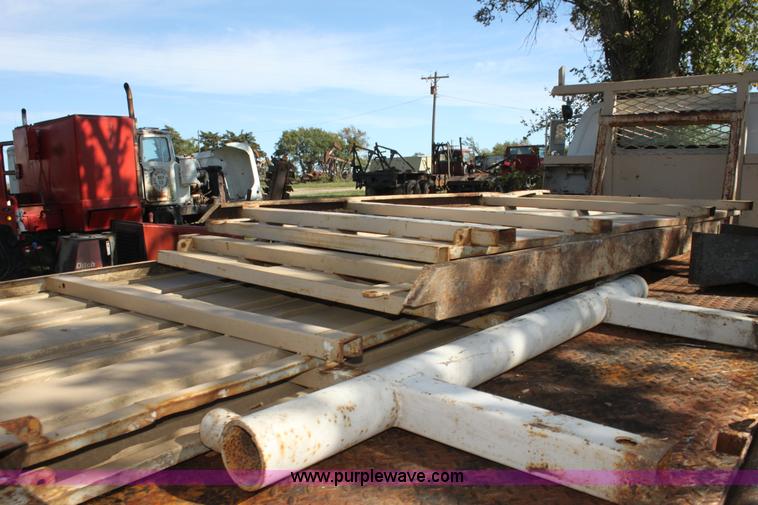 image for item H8816 1985 GMC TopKick 7000 winch truck