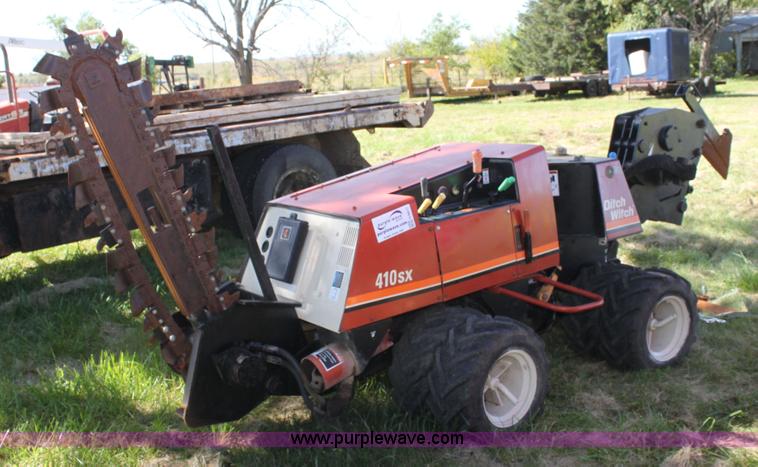 image for item H8817 1997 Ditch Witch 410SX vibratory plow