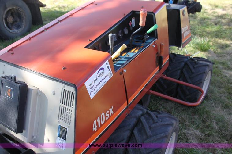 image for item H8817 1997 Ditch Witch 410SX vibratory plow