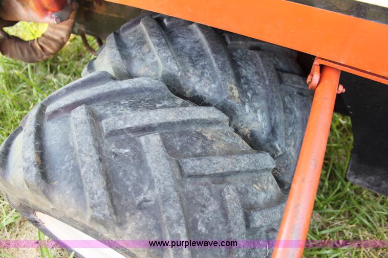 image for item H8817 1997 Ditch Witch 410SX vibratory plow