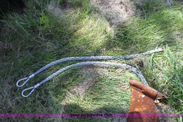 image for item H8817 1997 Ditch Witch 410SX vibratory plow