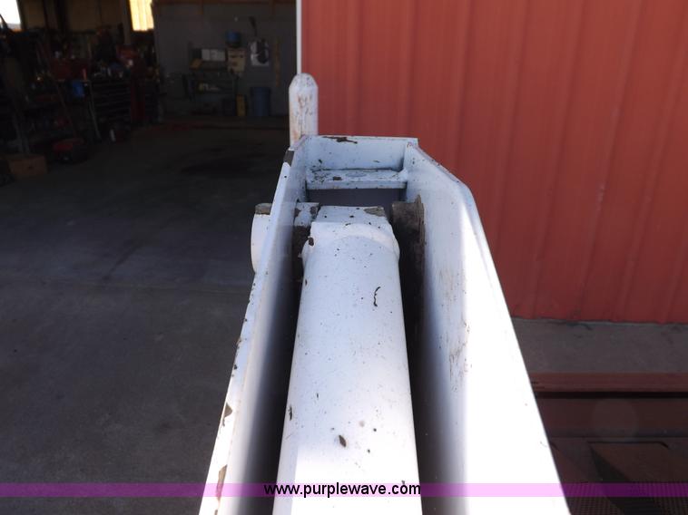 image for item H9035 1998 Bobcat 863 skid steer