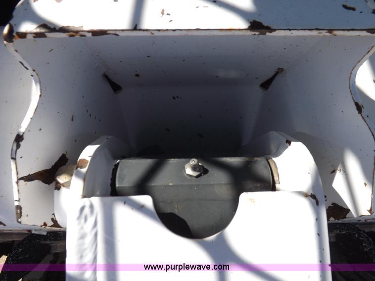 image for item H9035 1998 Bobcat 863 skid steer