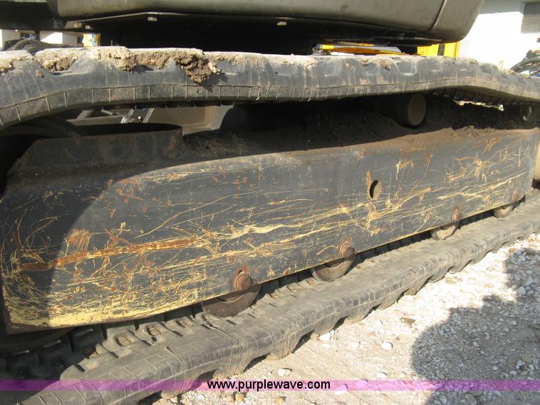 image for item H9478 2000 Kobelco 35SR compact excavator