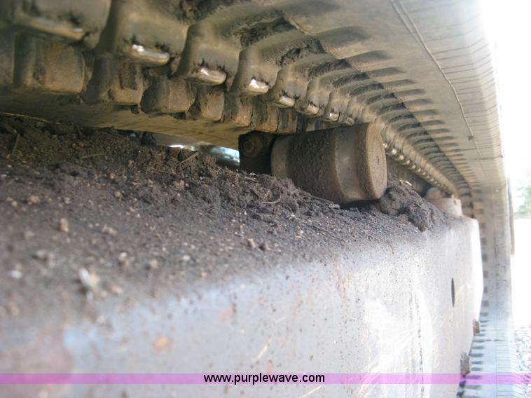 image for item H9478 2000 Kobelco 35SR compact excavator