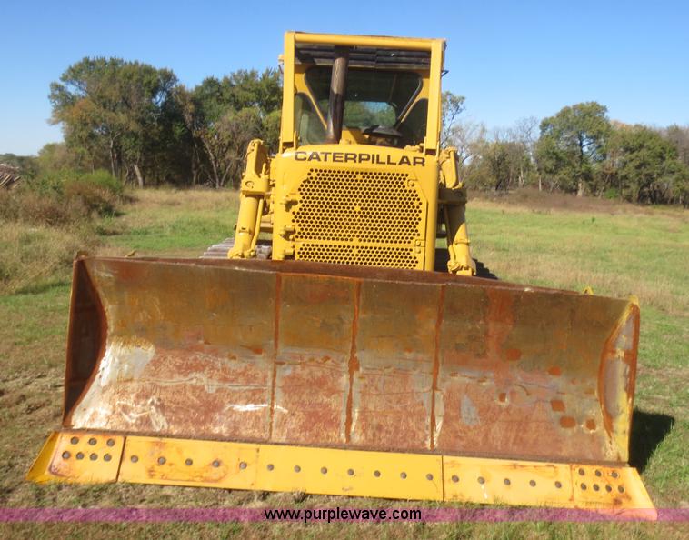 image for item I2173 1976 Caterpillar D7G dozer