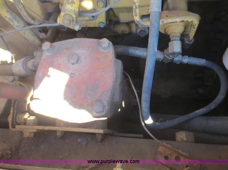 image for item I2173 1976 Caterpillar D7G dozer