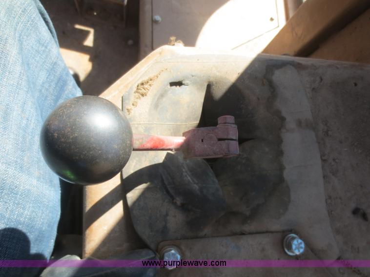 image for item I2173 1976 Caterpillar D7G dozer