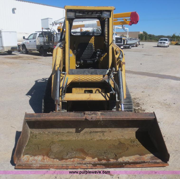 image for item I2202 ASV 4810 skid steer