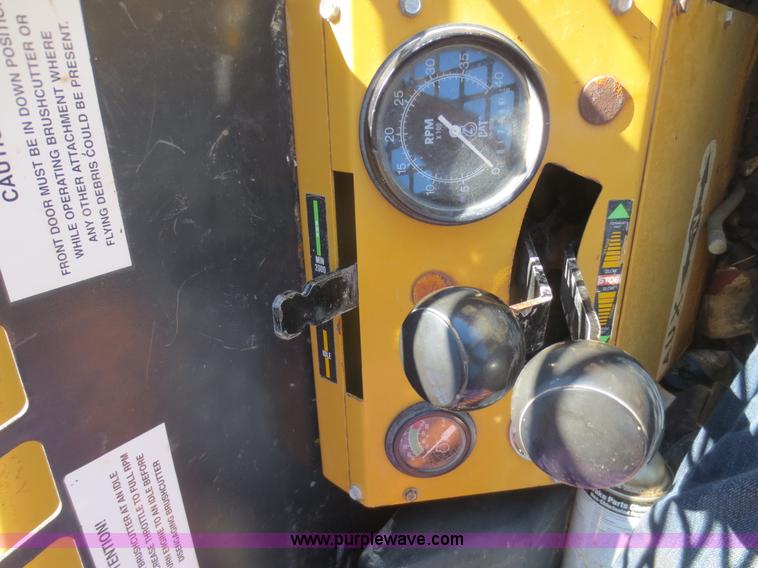 image for item I2202 ASV 4810 skid steer