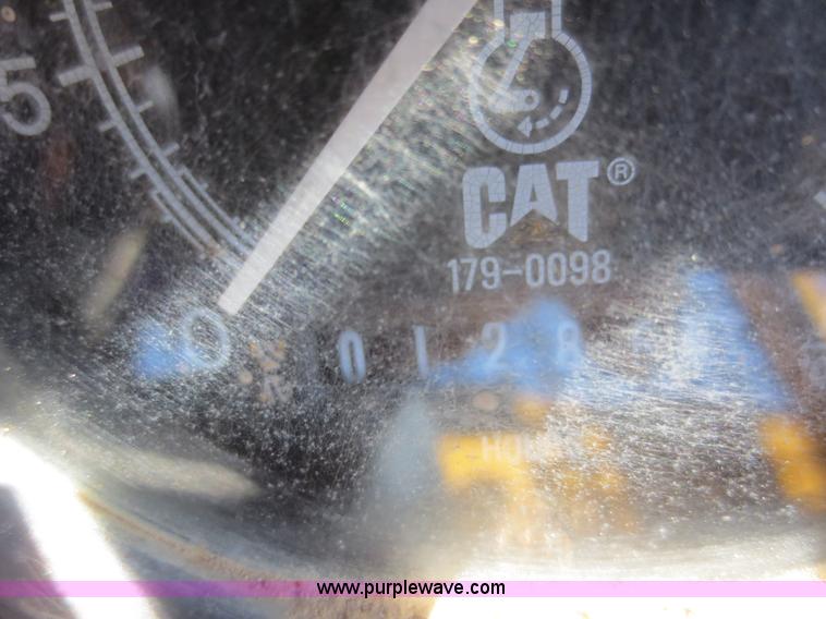 image for item I2202 ASV 4810 skid steer