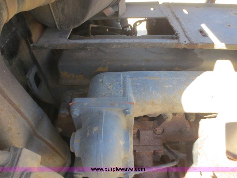 image for item I2202 ASV 4810 skid steer