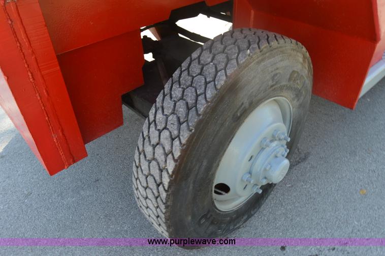 image for item I2954 Taylor Y16-WOM forklift