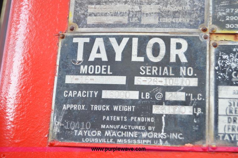 image for item I2954 Taylor Y16-WOM forklift