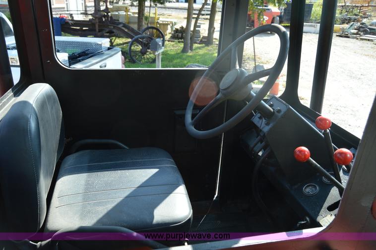 image for item I2954 Taylor Y16-WOM forklift