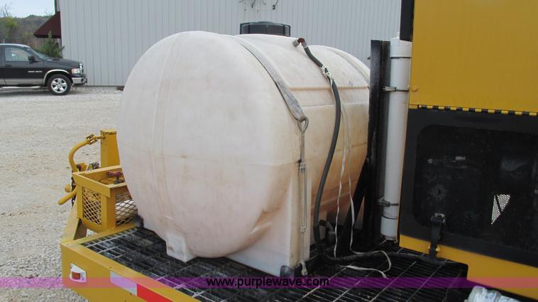 image for item I3201 Mclaughlin MCL-T/500G water vacuum mounted on a trailer