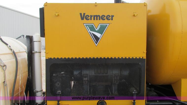 image for item I3201 Mclaughlin MCL-T/500G water vacuum mounted on a trailer