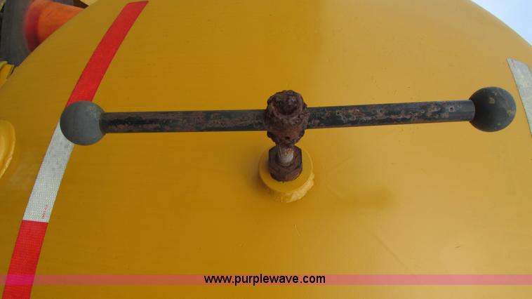 image for item I3201 Mclaughlin MCL-T/500G water vacuum mounted on a trailer