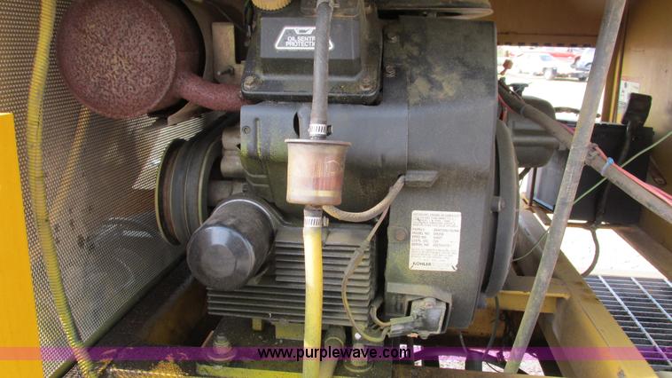 image for item I3201 Mclaughlin MCL-T/500G water vacuum mounted on a trailer