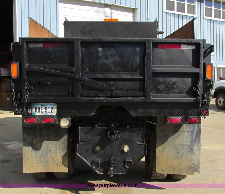 image for item I4121 1987 Ford L8000 dump truck
