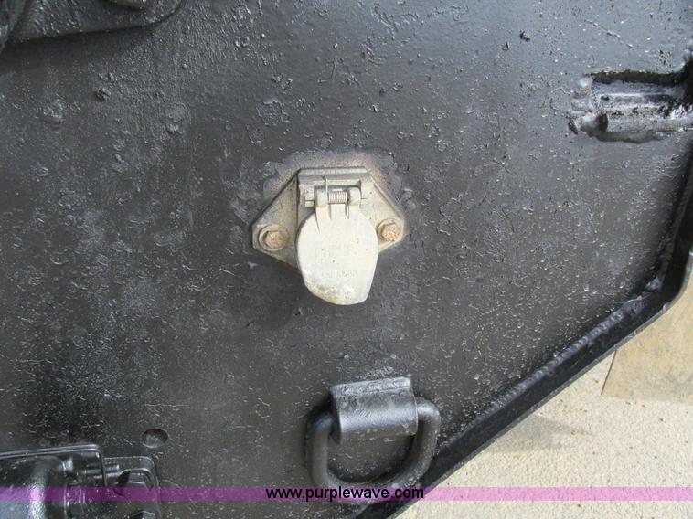 image for item I4121 1987 Ford L8000 dump truck