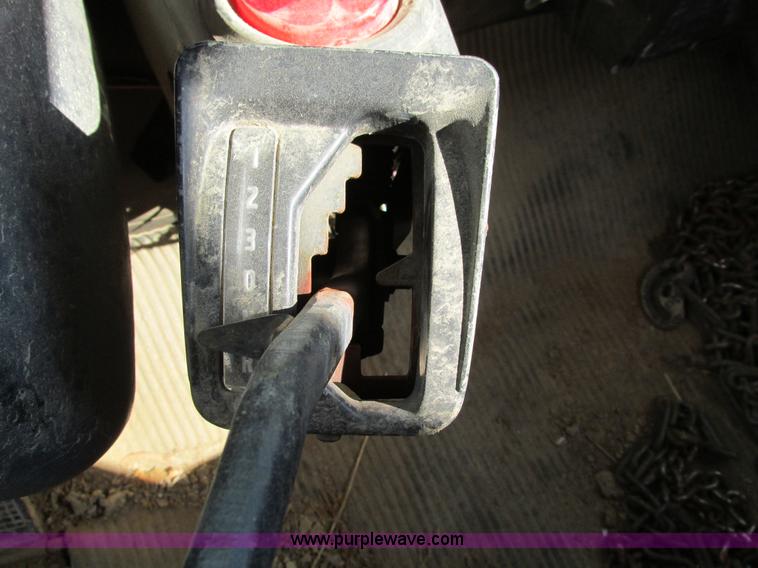 image for item I4121 1987 Ford L8000 dump truck