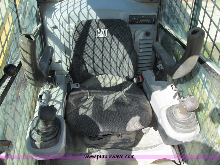 image for item I4122 2008 Caterpillar 279C skid steer