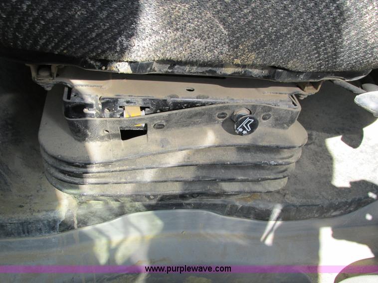 image for item I4122 2008 Caterpillar 279C skid steer