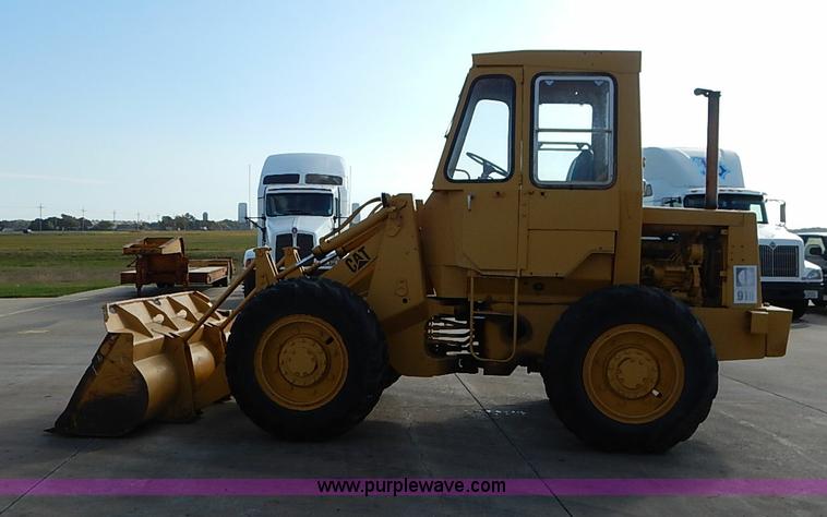 image for item I5350 1978 Caterpillar 910 wheel loader