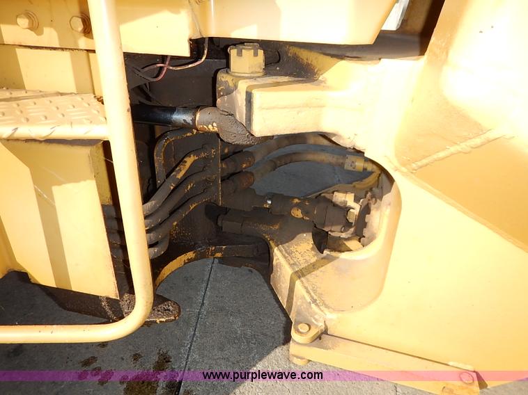 image for item I5350 1978 Caterpillar 910 wheel loader