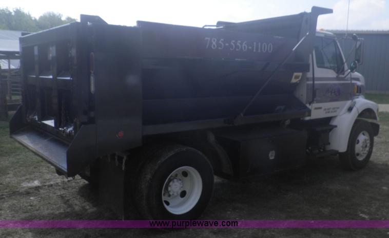 image for item I5903 2000 Sterling dump truck
