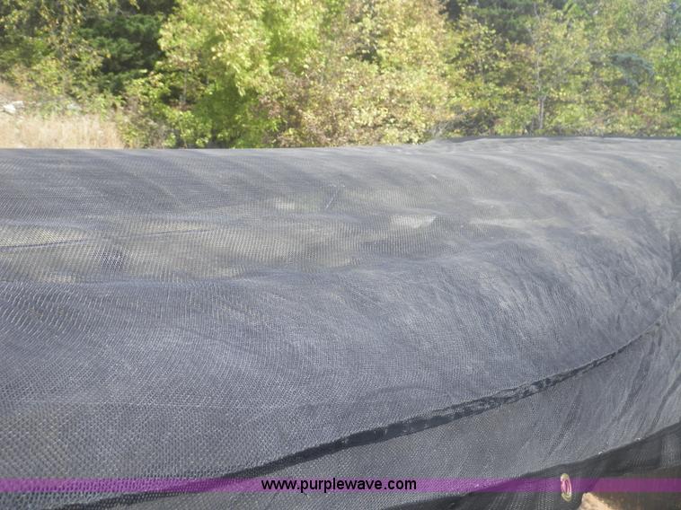 image for item I5903 2000 Sterling dump truck