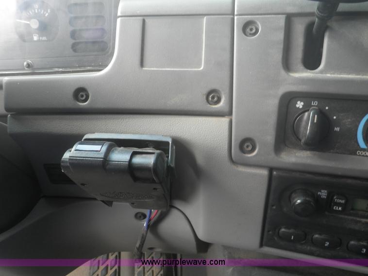 image for item I5903 2000 Sterling dump truck