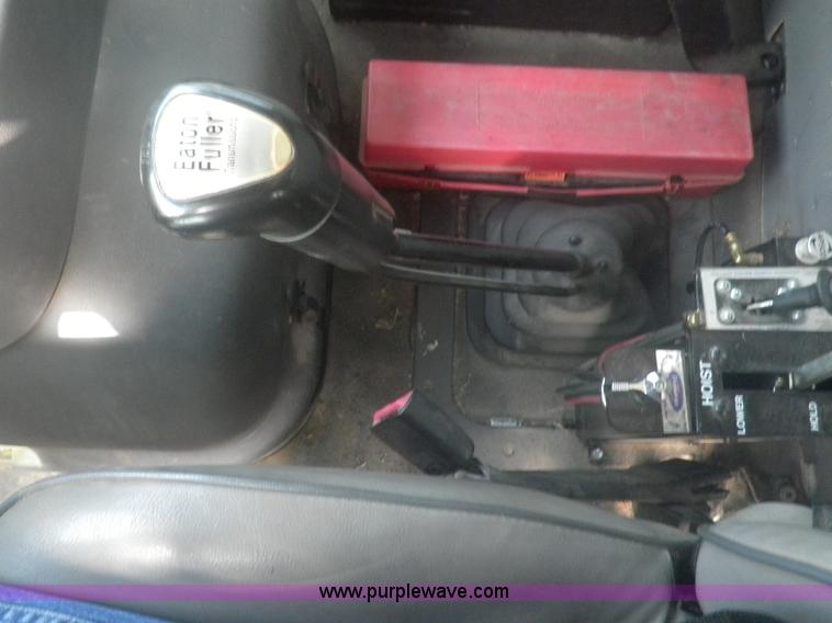 image for item I5903 2000 Sterling dump truck