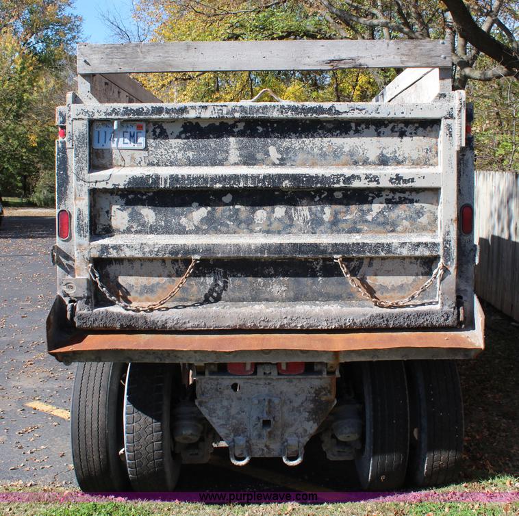 image for item I5912 1995 Mack RD688S dump truck
