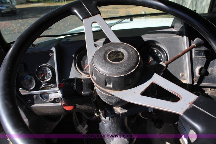 image for item I5912 1995 Mack RD688S dump truck