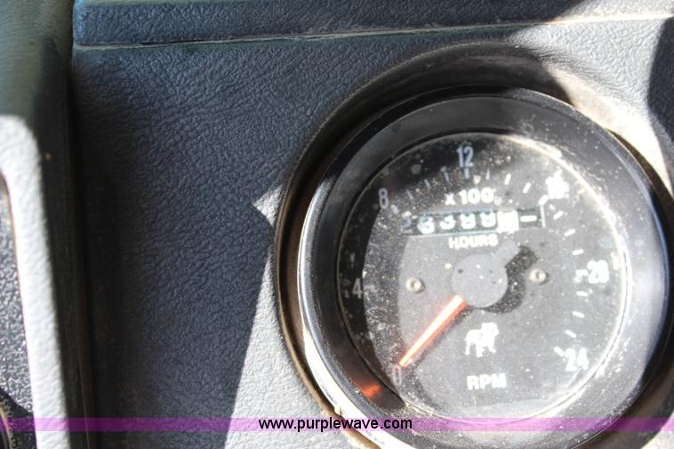 image for item I5912 1995 Mack RD688S dump truck