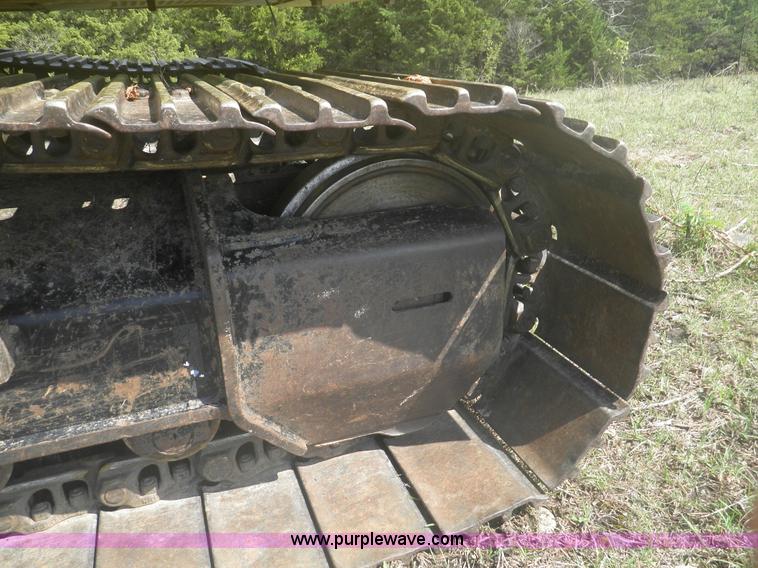 image for item I5925 2011 John Deere 200D LC excavator